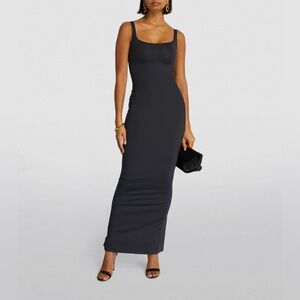 80. SKIMS body sleeveless long slip dress with built in bodysuit XS 💖onyx nwt
